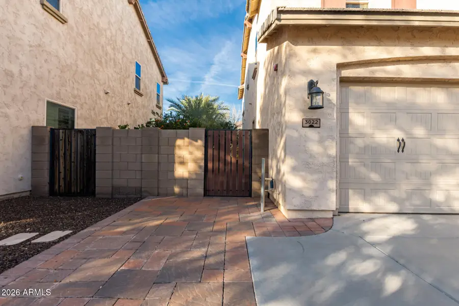 3022 E Wildhorse Drive, Gilbert, AZ 85297 - #3