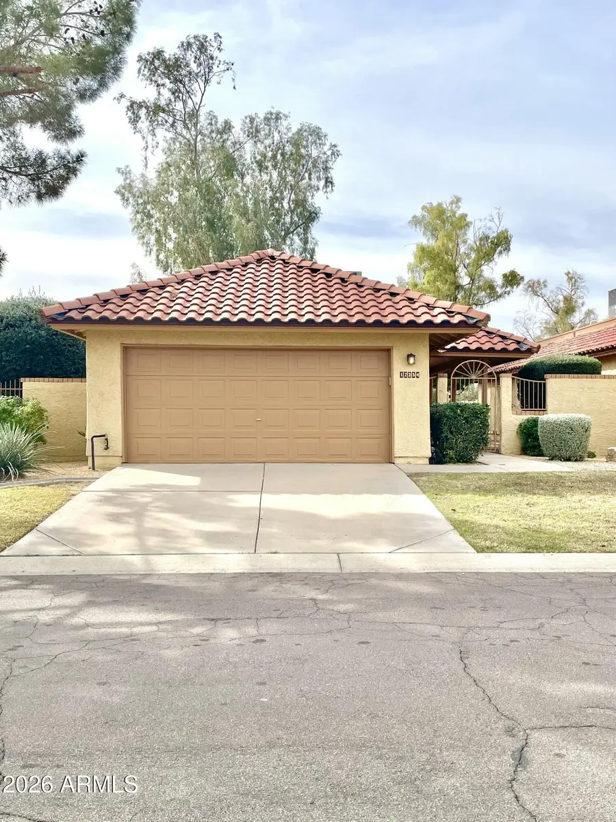 12354 S Shoshoni Drive, Phoenix, AZ 85044 - #2