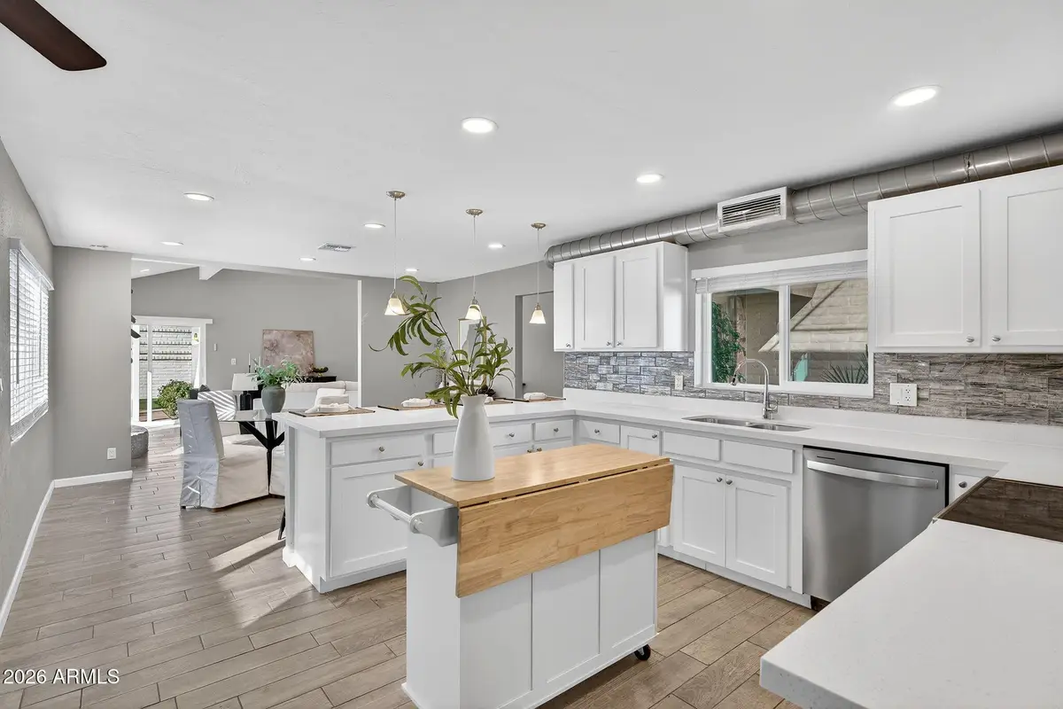 4 E San Miguel Avenue, Phoenix, AZ 85012 - #1