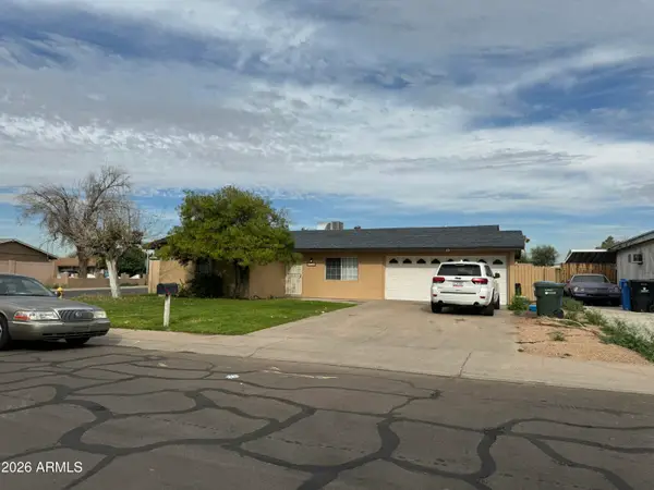 8214 W Sells Drive, Phoenix, AZ 85033