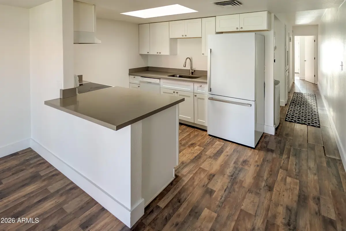 6812 N 35th Avenue #E, Phoenix, AZ 85017 - Image #1