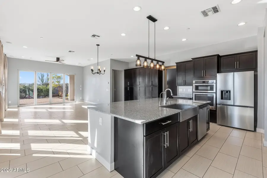 12035 W Roy Rogers Road, Peoria, AZ 85383 - Image #2