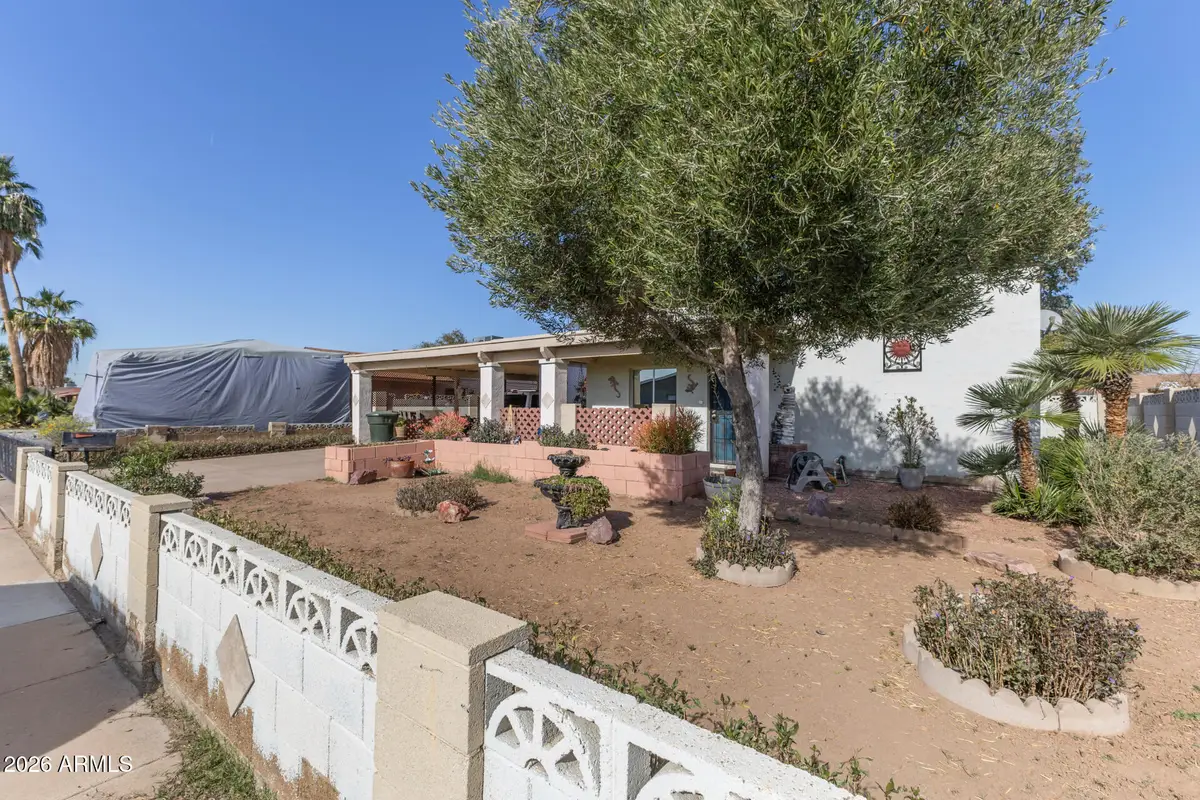 8048 W Glenrosa Avenue W, Phoenix, AZ 85033 - #1