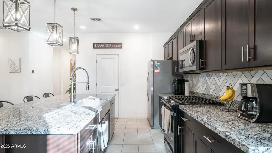 3918 S 90th Lane, Tolleson, AZ 85353 - Image #3