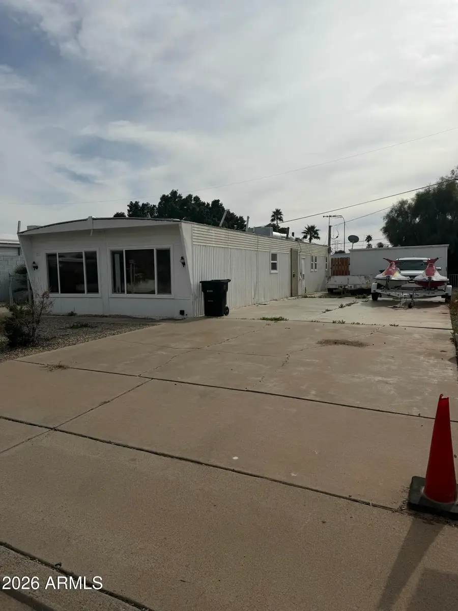 3921 E Baywood Avenue, Mesa, AZ 85206 - #2