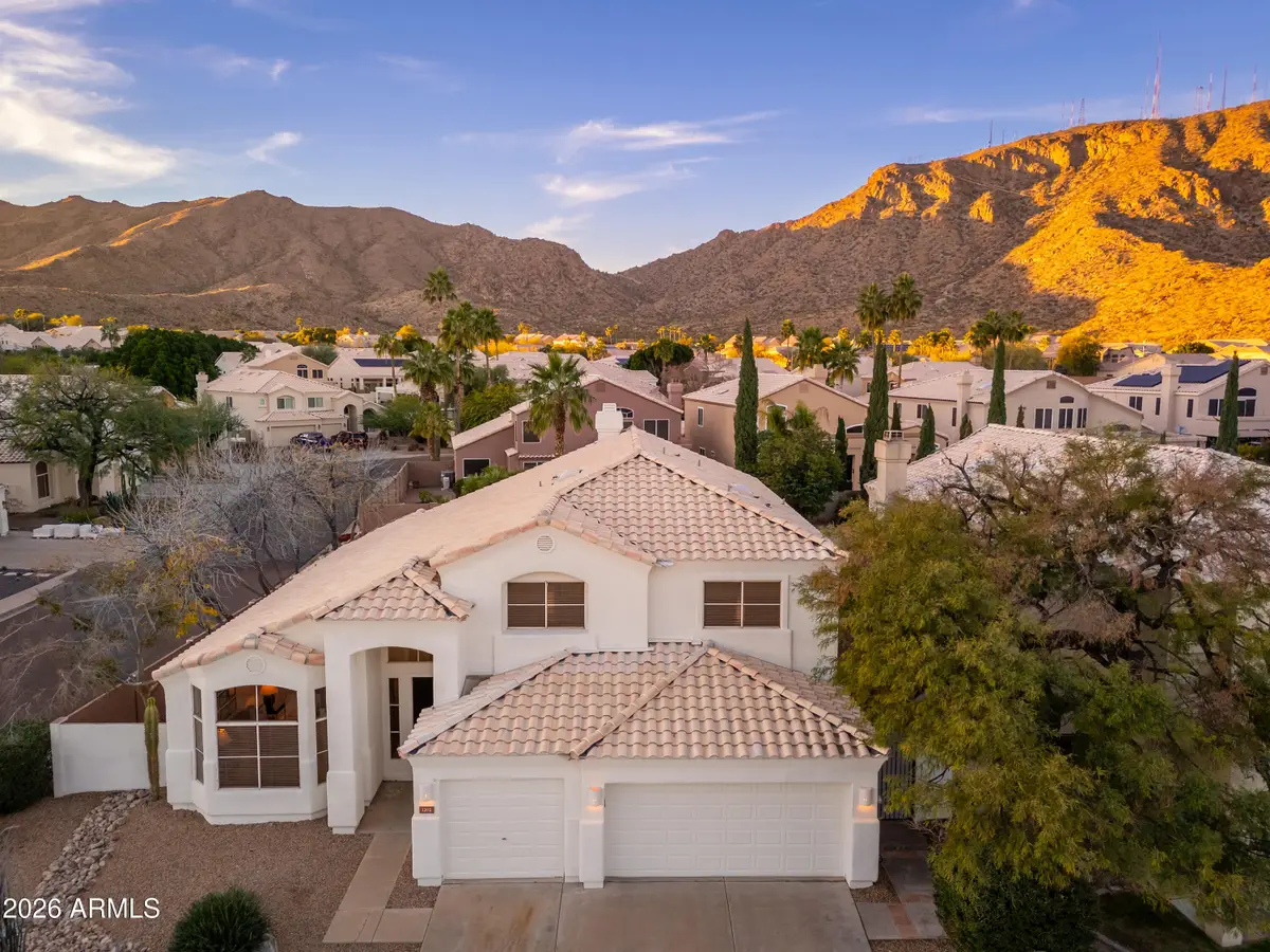 1202 E Rocky Slope Drive, Phoenix, AZ 85048 - Image #1