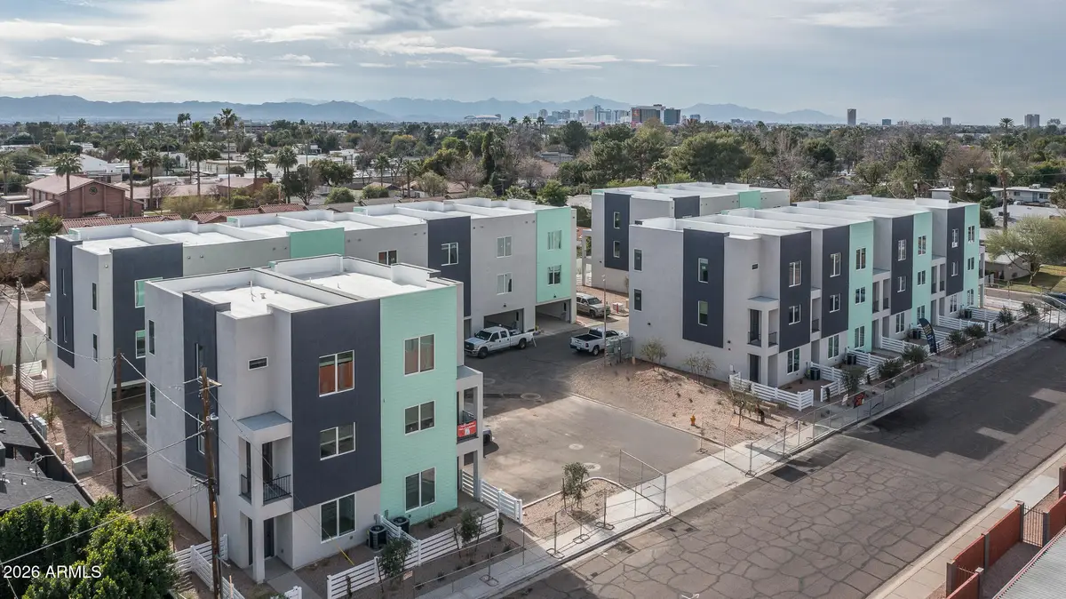 2601 E Clarendon Avenue #2, Phoenix, AZ 85016 - #1