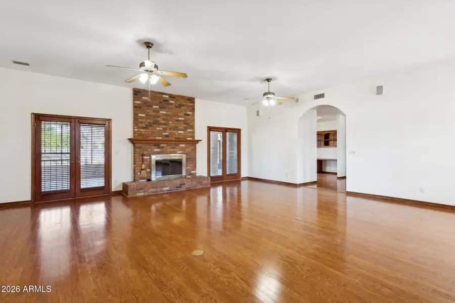 7002 W Surrey Avenue, Peoria, AZ 85381 - Image #2