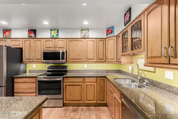 515 S Parkcrest Street #518, Mesa, AZ 85206