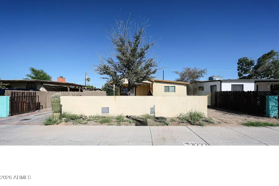 8223 S Calle Azteca --, Guadalupe, AZ 85283 - #2