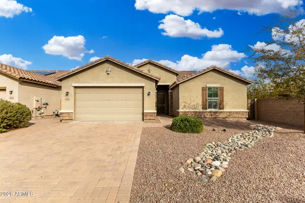 1950 W Larissa Lane, San Tan Valley, AZ 85144