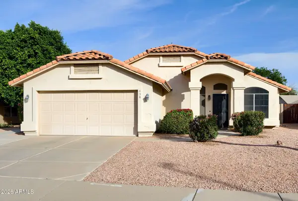 458 W Smoke Tree Road, Gilbert, AZ 85233