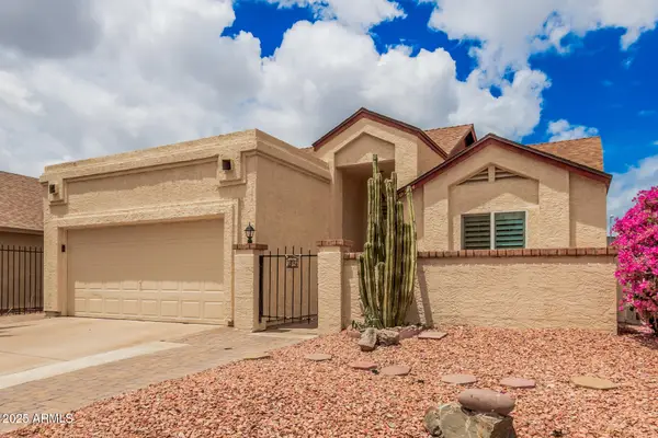 10244 N 65th Lane, Glendale, AZ 85302