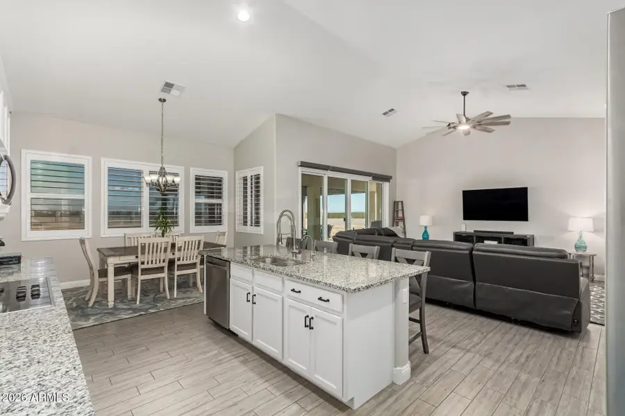 228 W Weld Street, San Tan Valley, AZ 85143 - #3