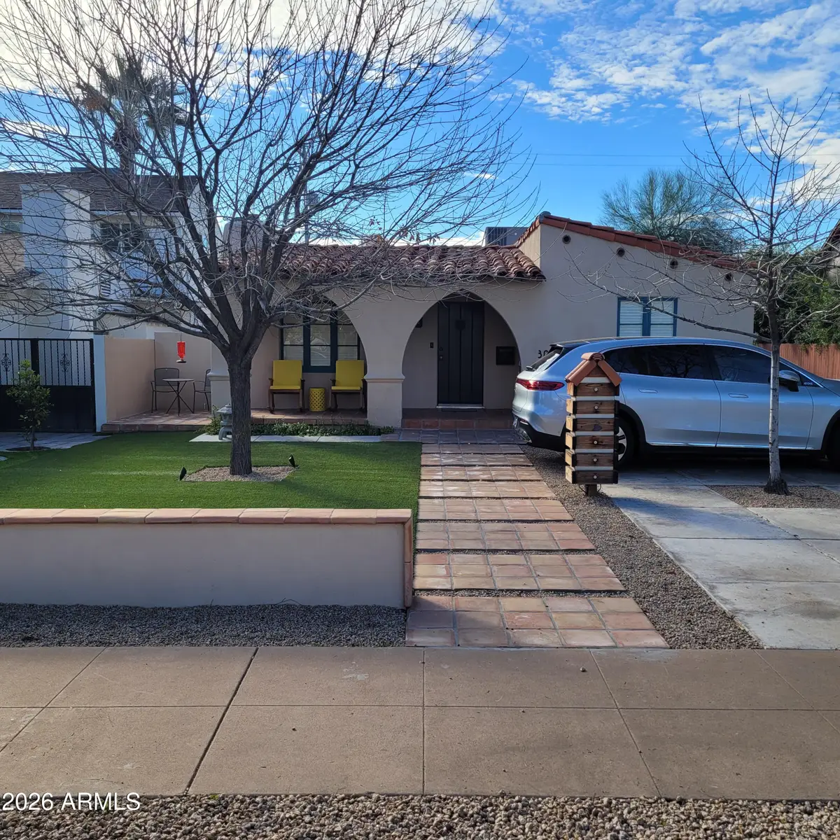 307 E Catalina Drive, Phoenix, AZ 85012 - Image #1