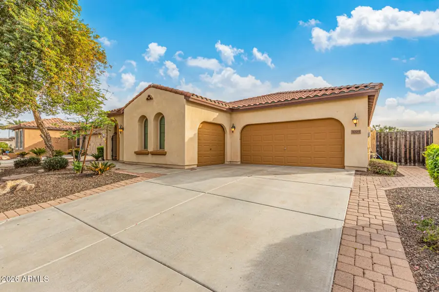 3705 E Bartlett Way, Chandler, AZ 85249 - #2