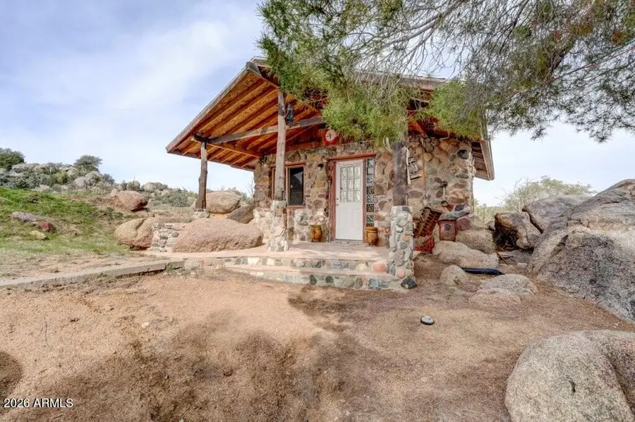 23256 S Mountainaire Drive, Yarnell, AZ 85362 - Image #2