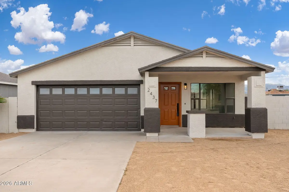 2437 E Tamarisk Avenue, Phoenix, AZ 85040 - #1
