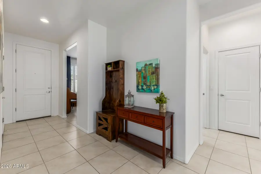 2543 W Arroyo Way, San Tan Valley, AZ 85144 - #3