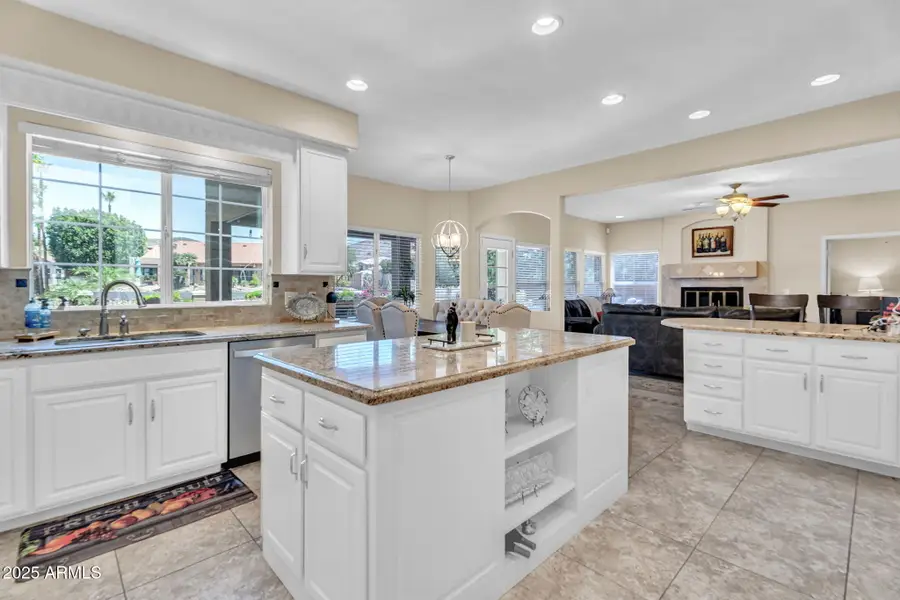 6376 W Louise Drive, Glendale, AZ 85310 - #3