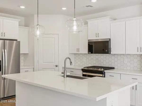 17602 W Woodlands Avenue, Goodyear, AZ 85338