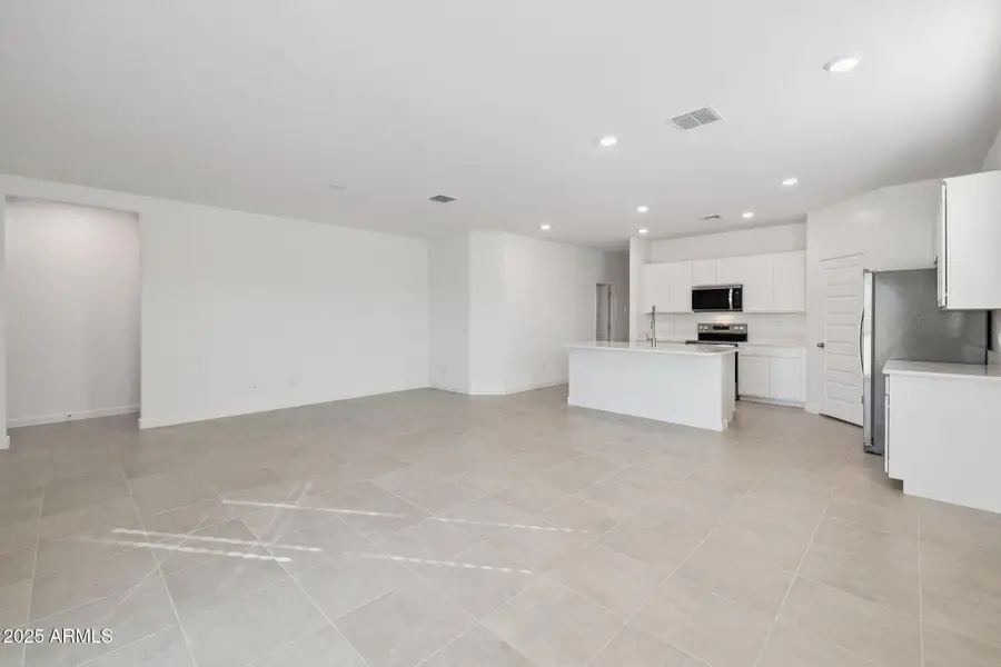 24108 W Yavapai Street, Buckeye, AZ 85326 - Image #3