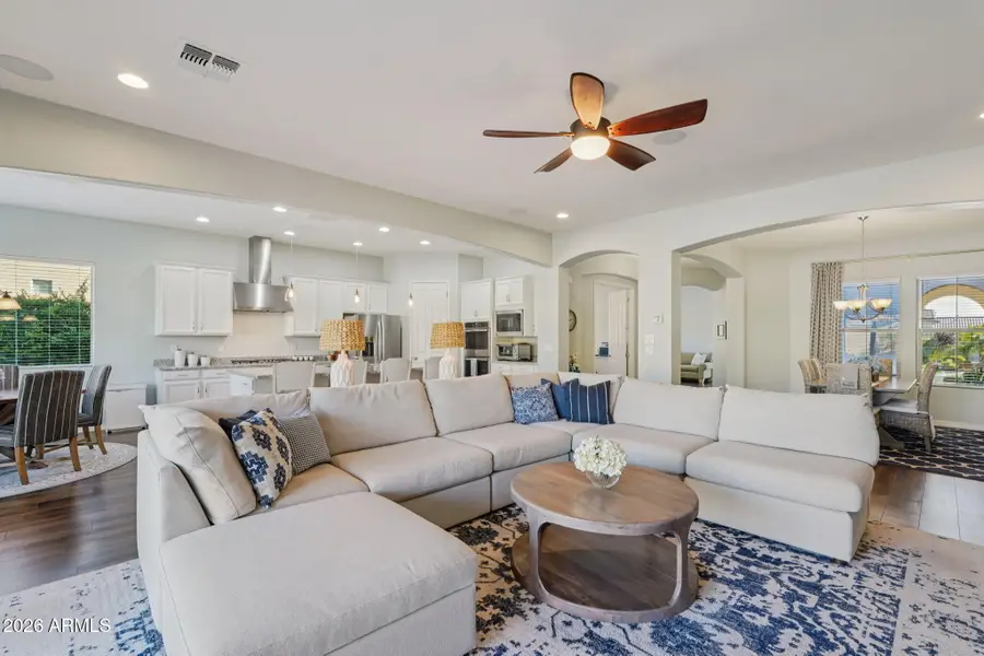 9228 W Robin Lane, Peoria, AZ 85383 - #2