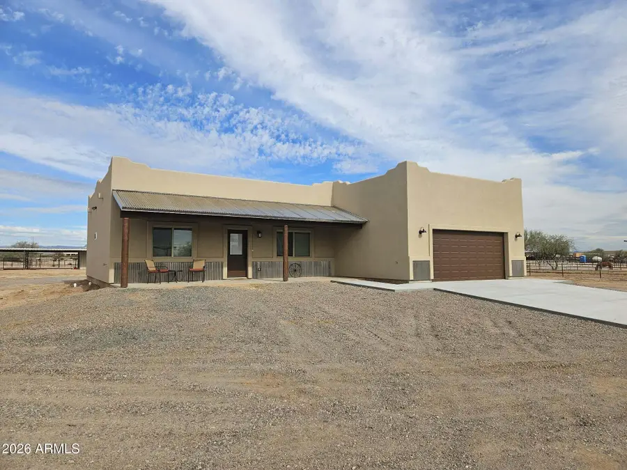 21542 W Galvin Street, Wittmann, AZ 85361 - Image #2