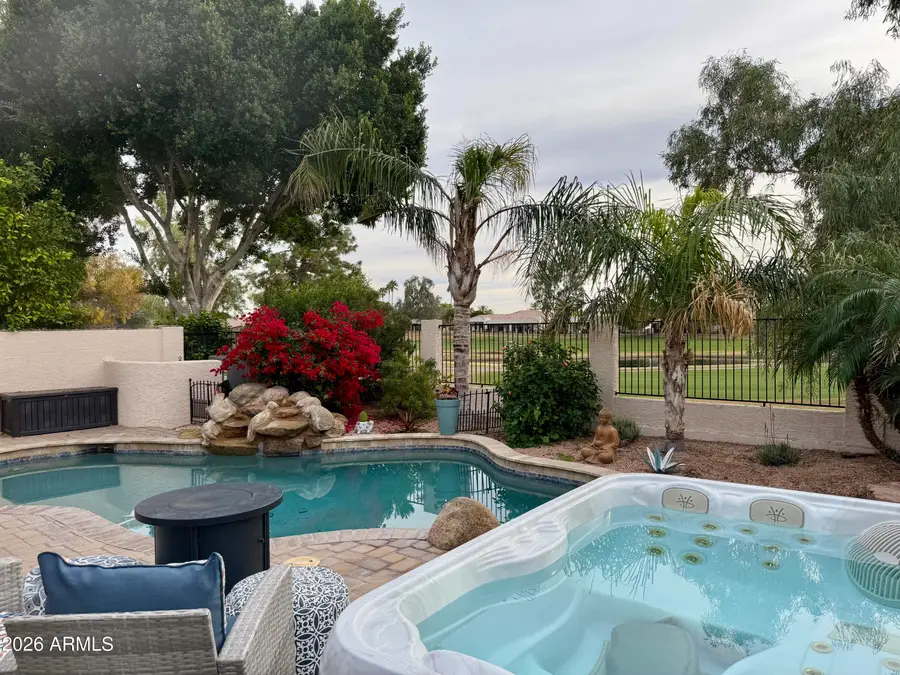 1191 W Honeysuckle Lane, Chandler, AZ 85248 - #3