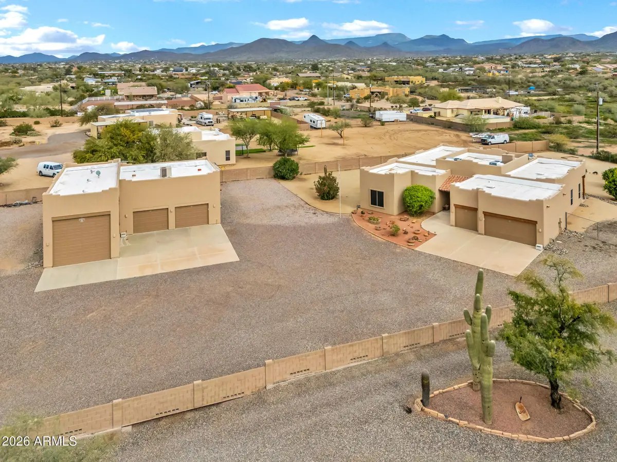 35219 N 10th Street, Phoenix, AZ 85086 - Image #1