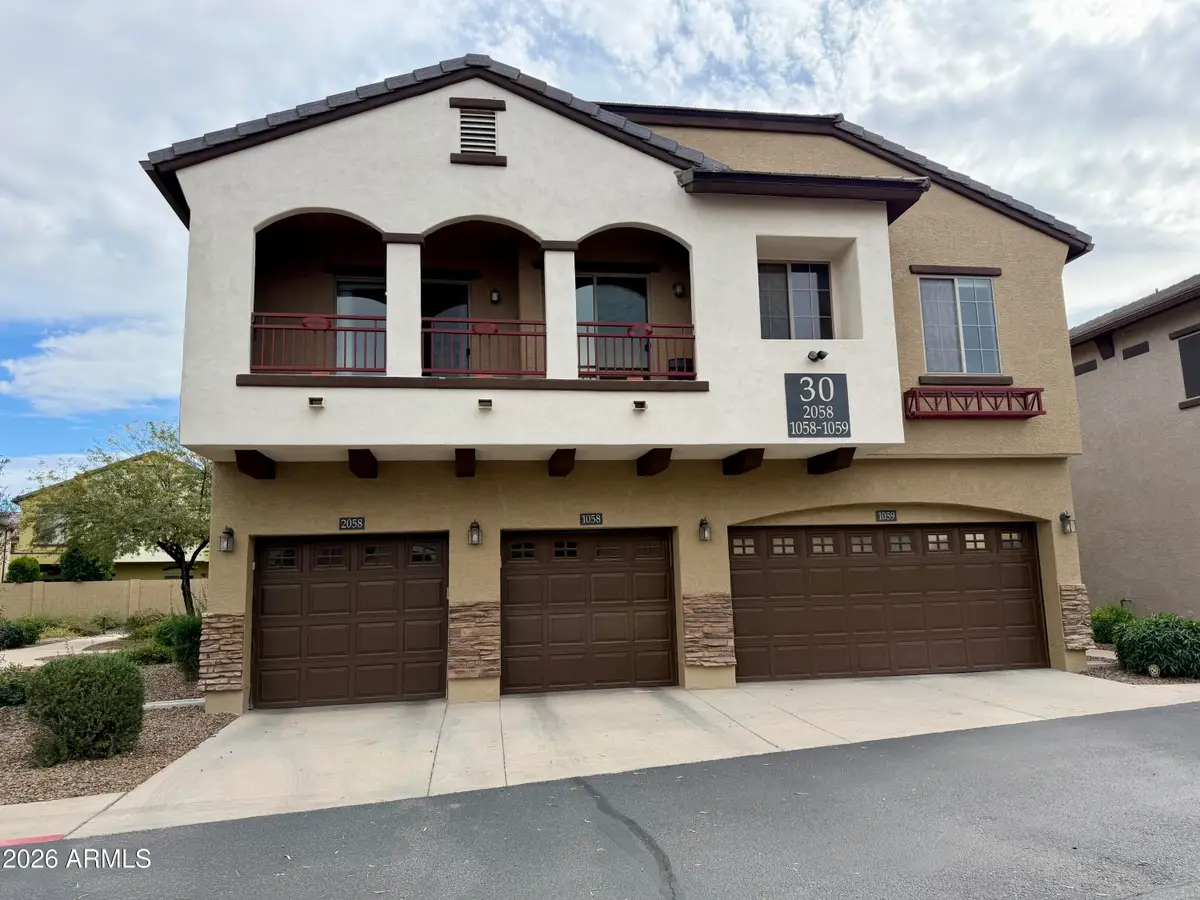 2725 E Mine Creek Road #2058, Phoenix, AZ 85024 - #1
