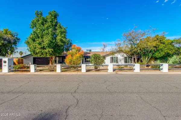 1520 W Aster Drive, Phoenix, AZ 85029