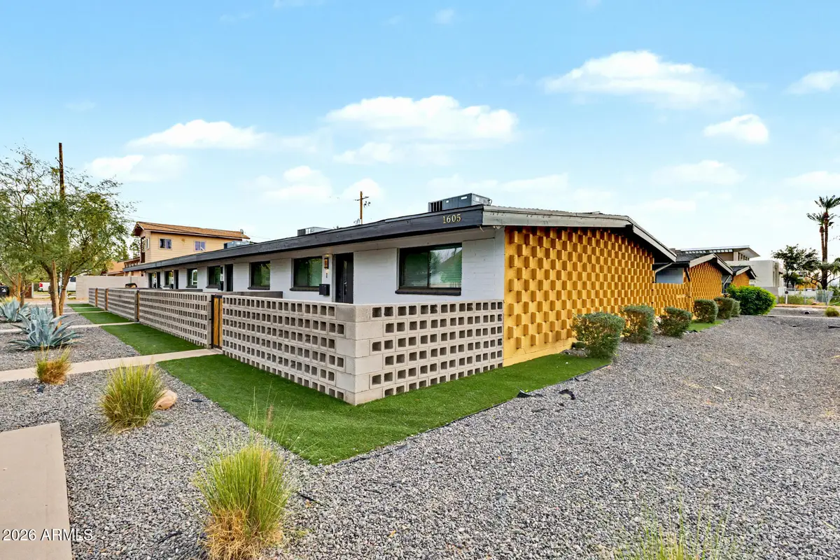 1605 E Montebello Avenue, Phoenix, AZ 85016 - Image #1