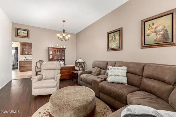 13087 N 100th Avenue, Sun City, AZ 85351