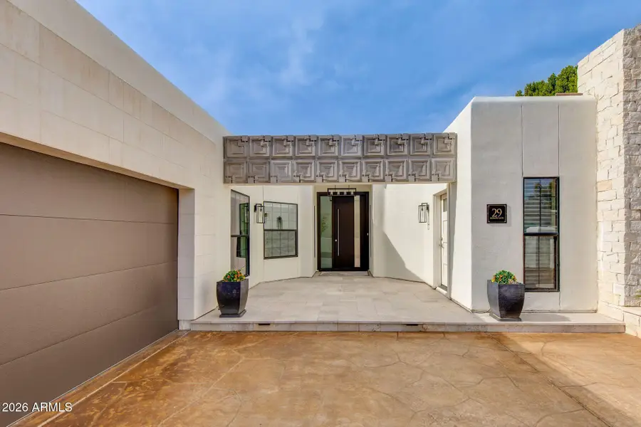 2737 E Arizona Biltmore Circle #29, Phoenix, AZ 85016 - #3