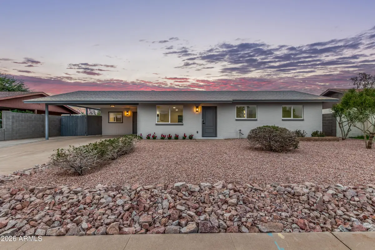 1666 W Capri Avenue, Mesa, AZ 85202 - Image #1