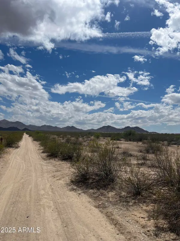 00FG N 251st Avenue #F & G, Surprise, AZ 85387