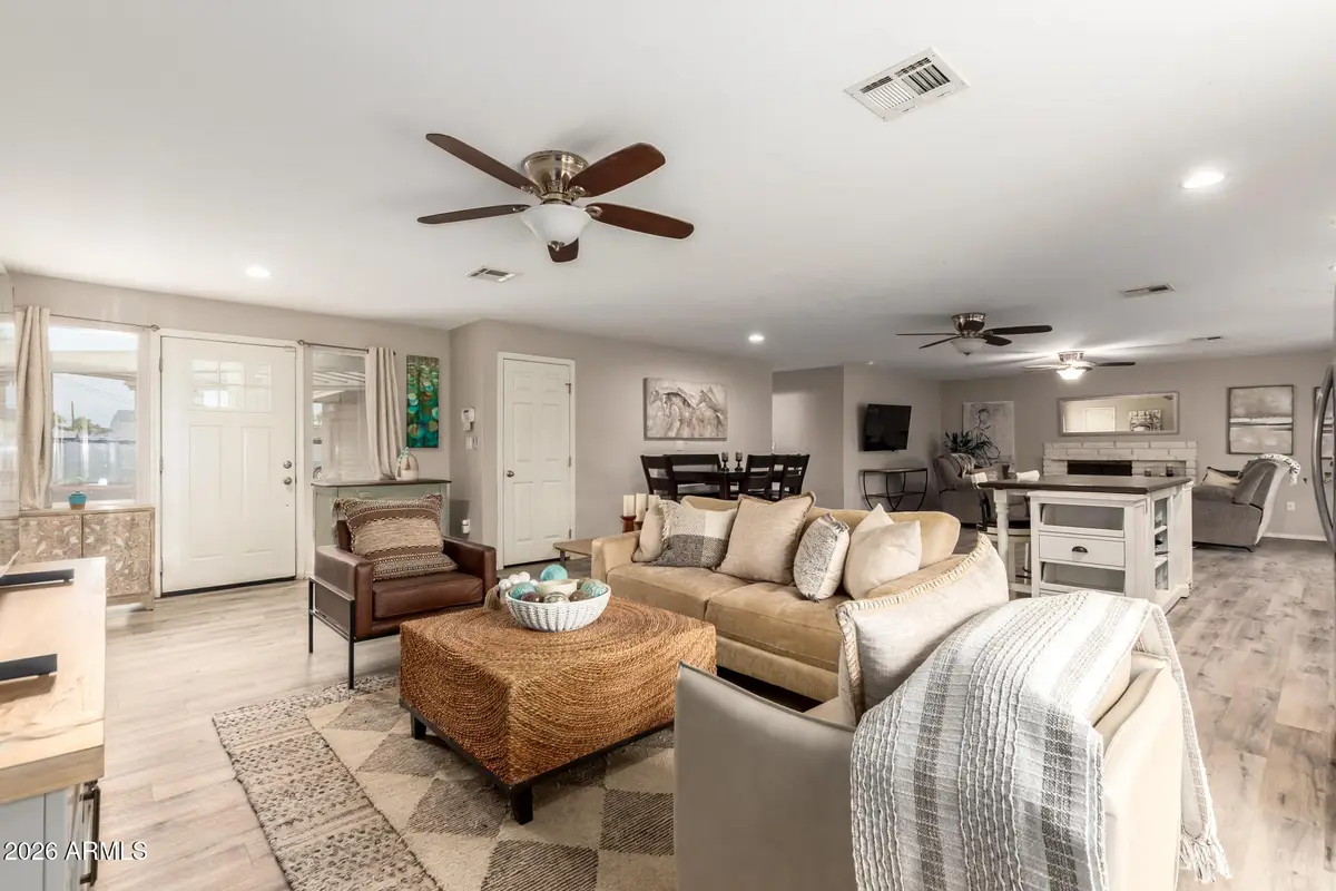 4709 N 62nd Avenue, Phoenix, AZ 85033 - #1