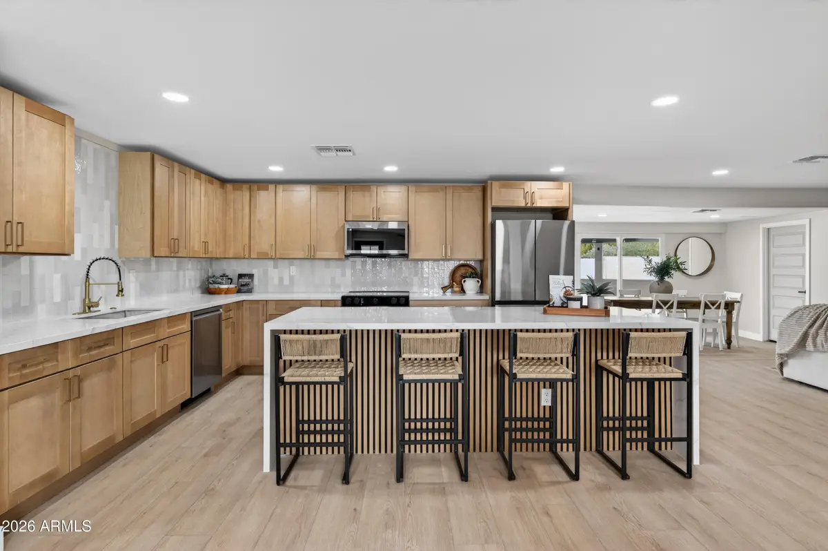 1644 W Friess Drive, Phoenix, AZ 85023 - Image #1