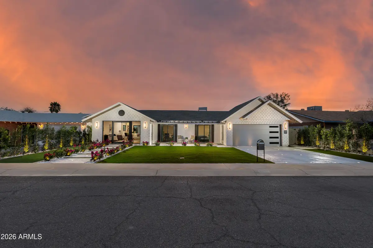 8507 E Rancho Vista Drive, Scottsdale, AZ 85251 - #1