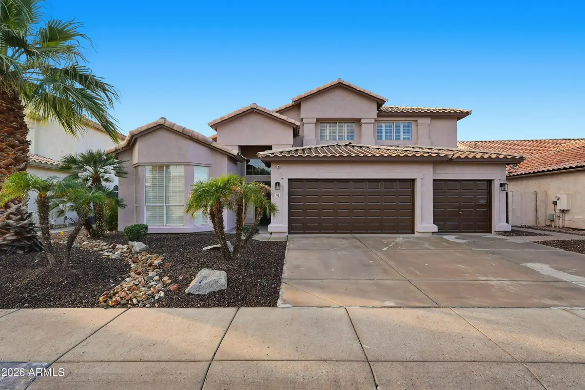 735 W Aire Libre Avenue, Phoenix, AZ 85023 - Image #1