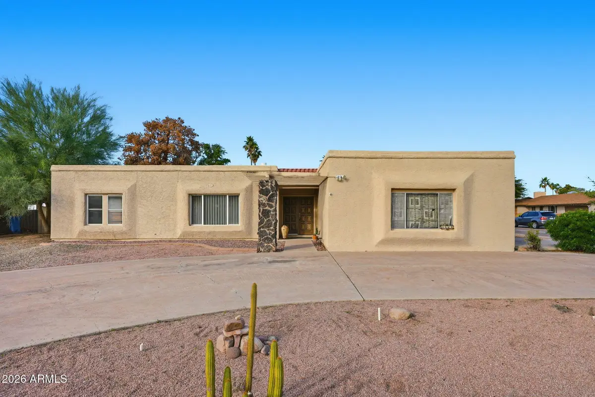 3462 E Hearn Road, Phoenix, AZ 85032 - Image #1