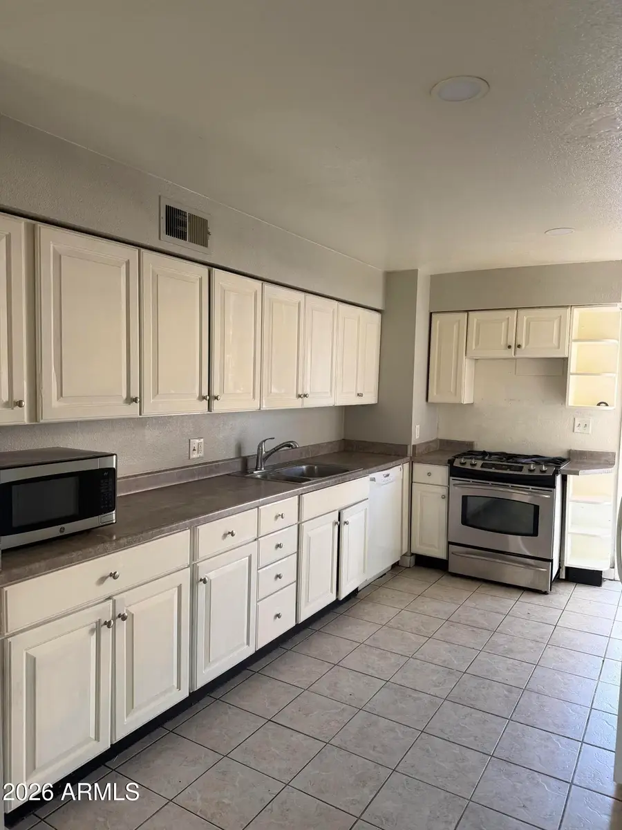 6819 N 12th Street #2, Phoenix, AZ 85014 - Image #3