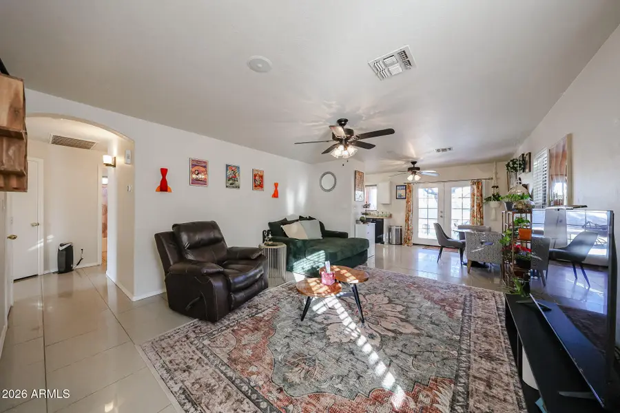 13272 W Caribbean Lane, Surprise, AZ 85379 - Image #2