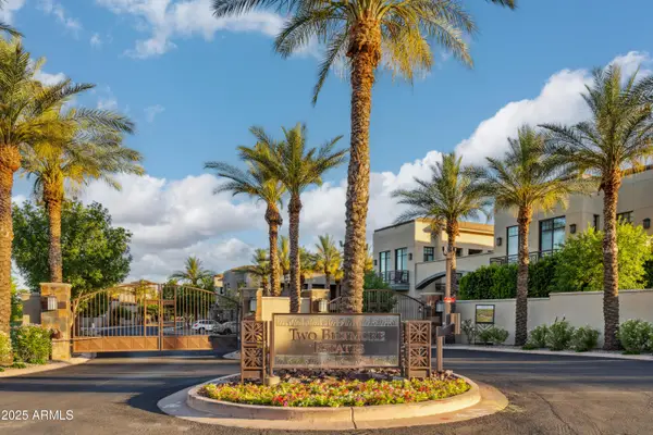 2 Biltmore Estate #309, Phoenix, AZ 85016