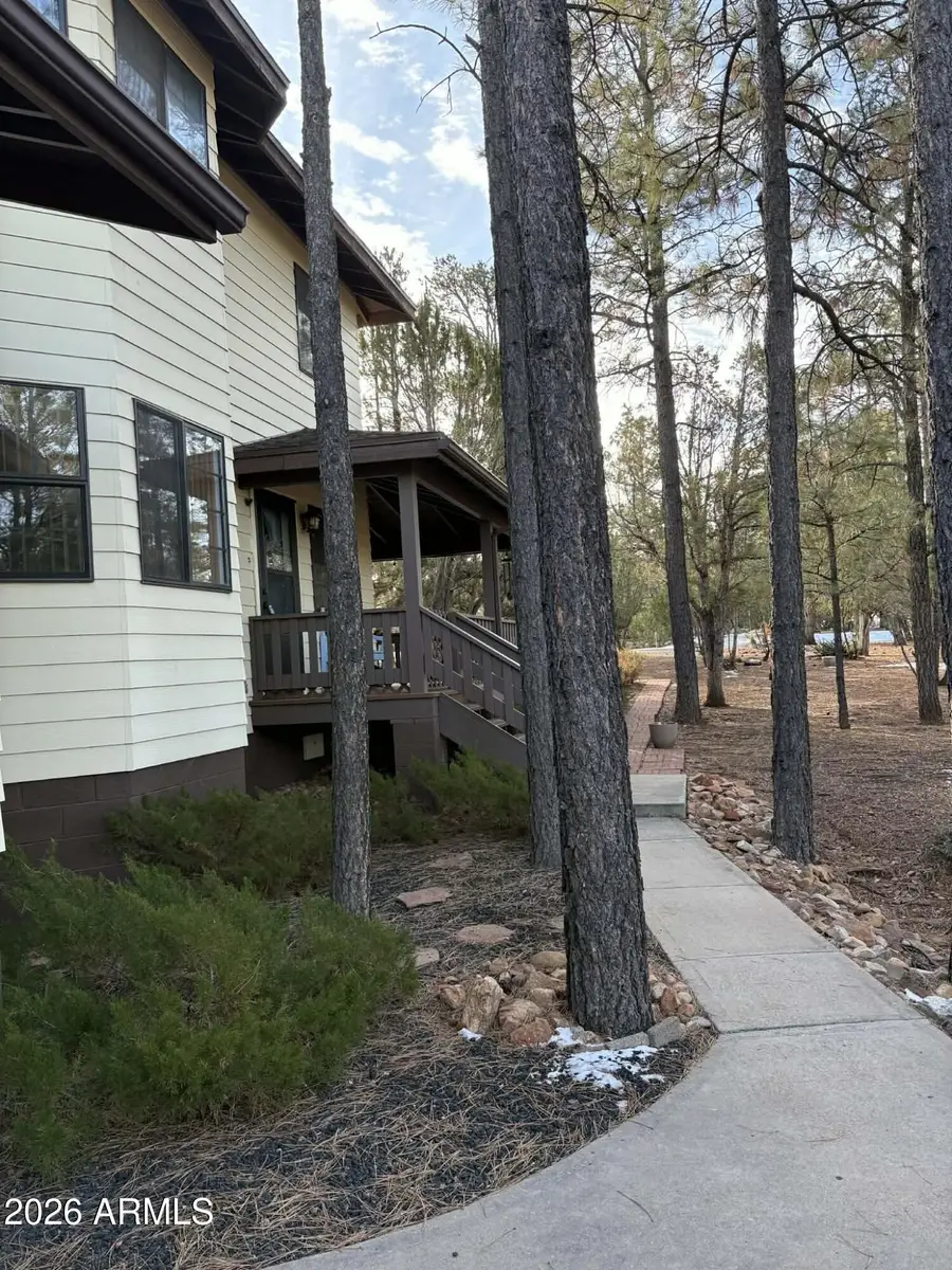 2237 W Country Club Drive, Overgaard, AZ 85933 - #3