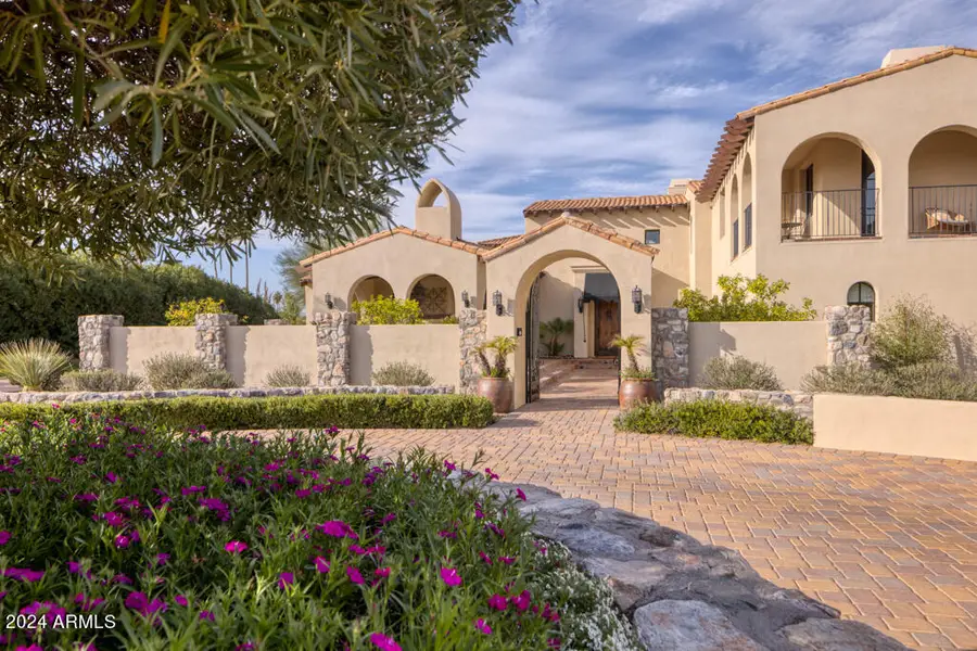 8243 N Mockingbird Lane, Paradise Valley, AZ 85253 - Image #2