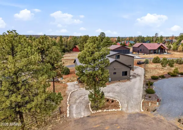 2270 Spitfire Circle, Overgaard, AZ 85933