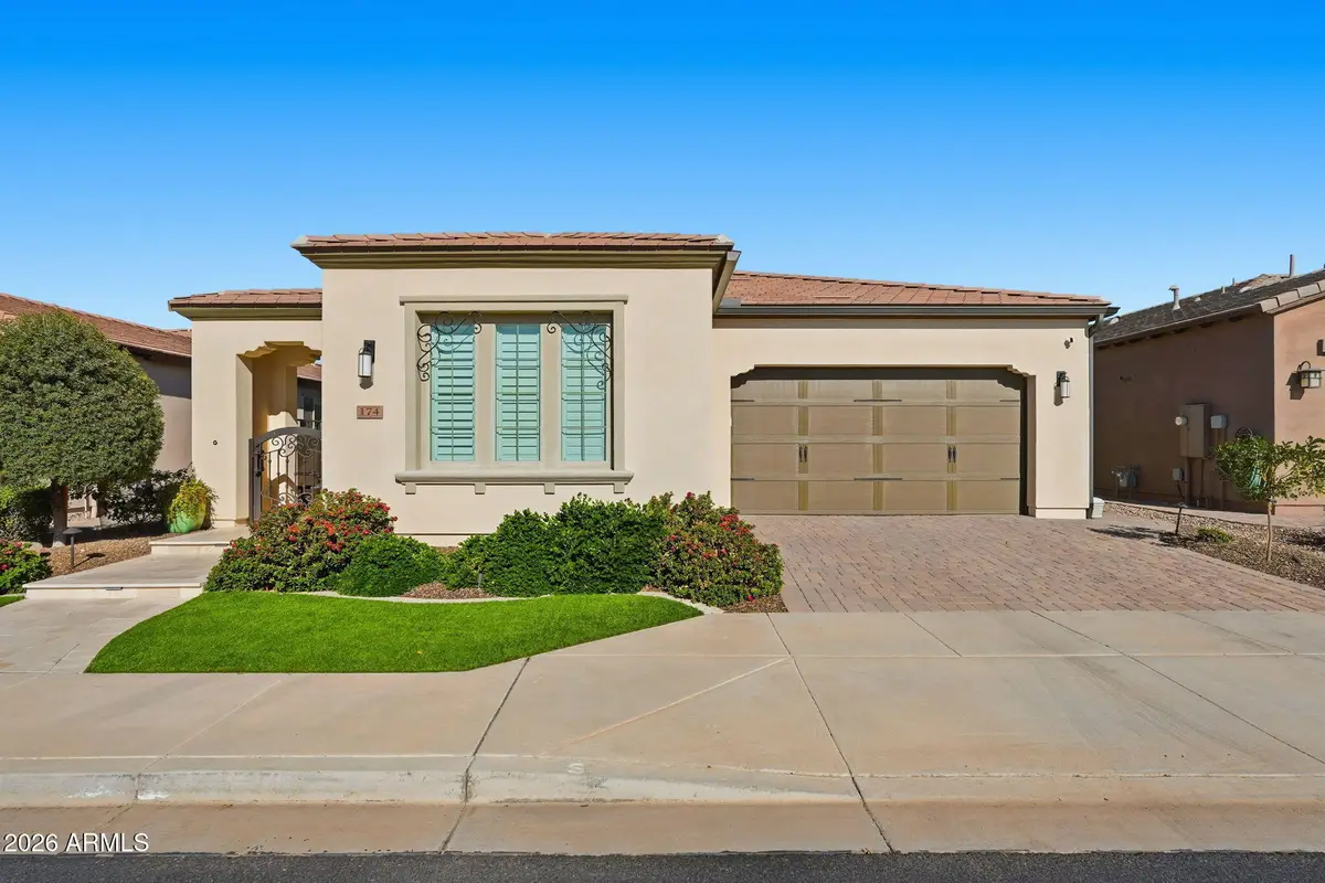 174 E Leverenz Avenue, Queen Creek, AZ 85140 - Image #1