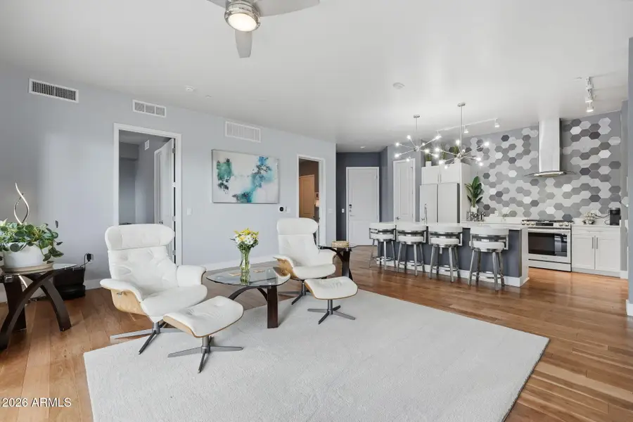 3131 N Central Avenue #4007, Phoenix, AZ 85012 - #3